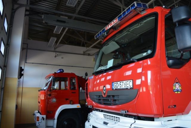 Pożar w Orłowie i wypadek drogowy w Rybinie - czyli weekendowy raport&#8230;