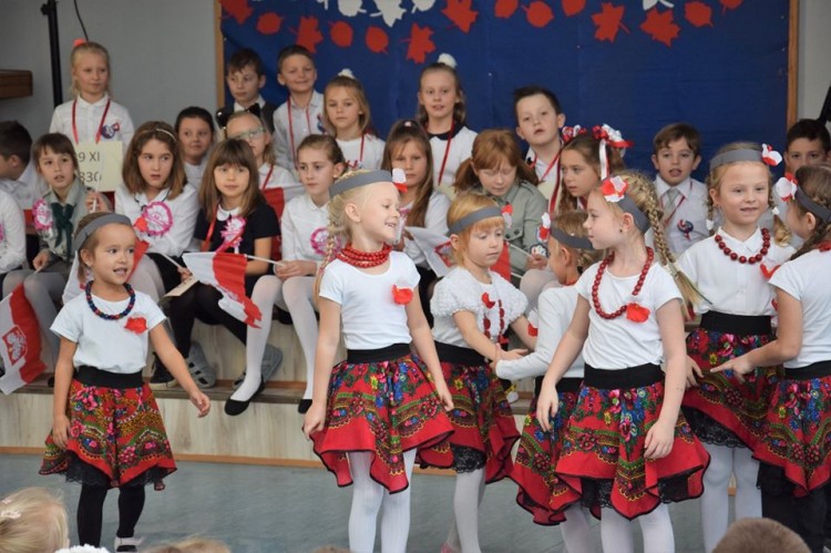 Nowy Dwór Gdański: Uroczyste apele z okazji Narodowego Święta Niepodległości
